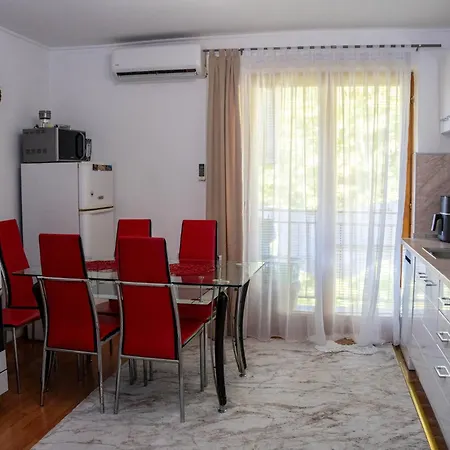 Apartman Neretva Nest *