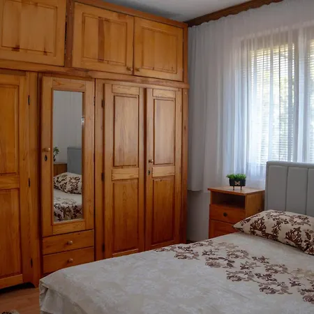Neretva Nest